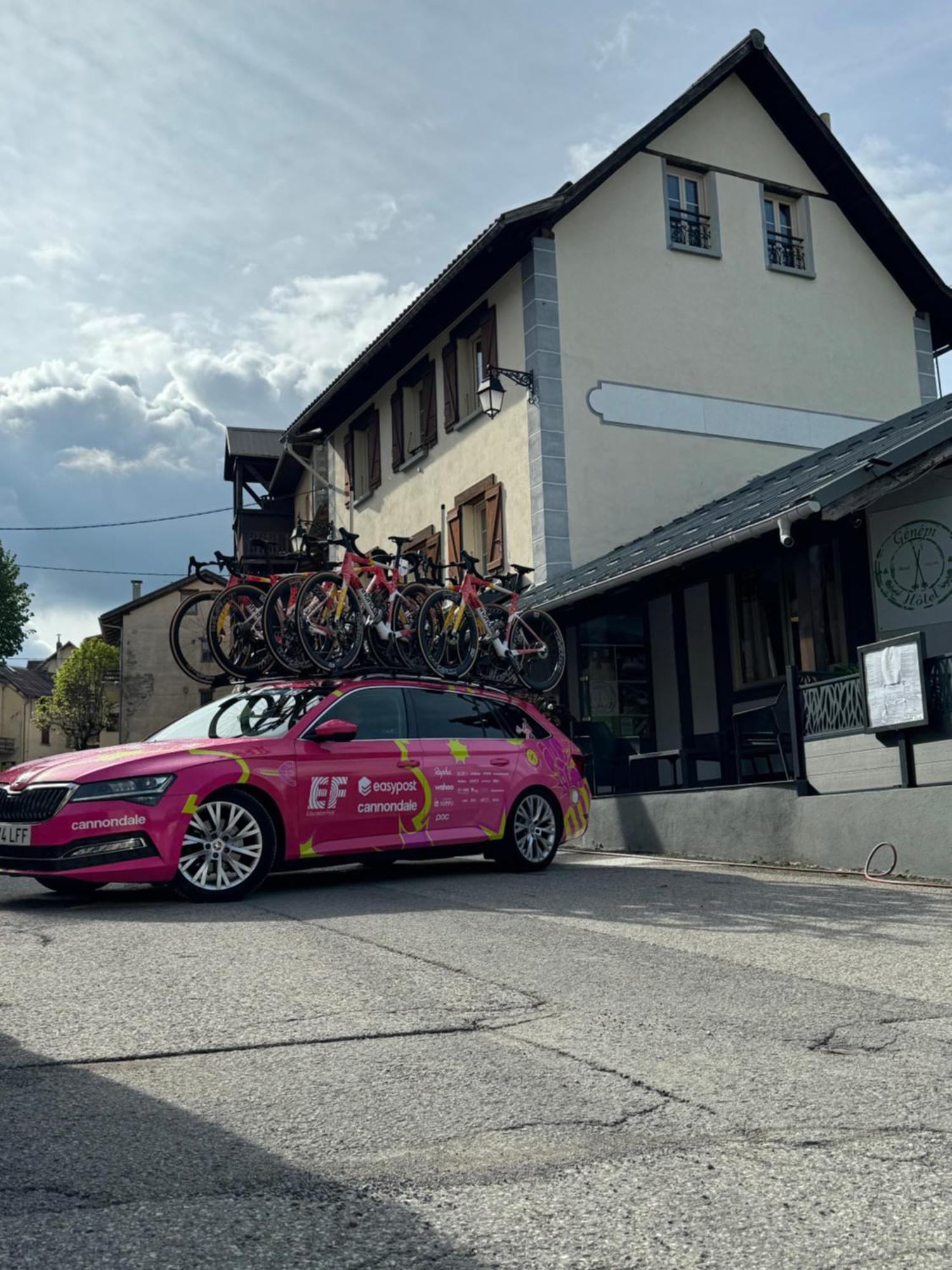 Hotel Genepi ブイユ エクステリア 写真